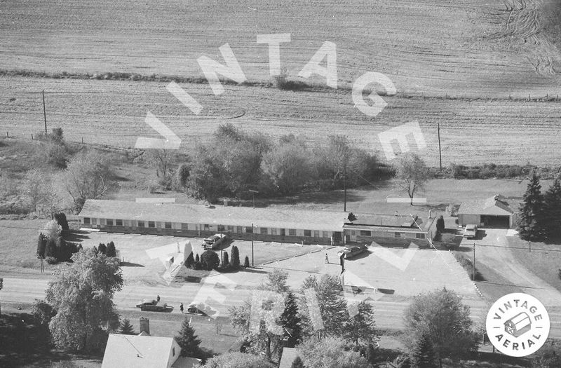 Red Arrow Motel - 1977 Aerial (newer photo)
